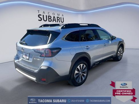 Used 2025 Subaru Outback Limited AWD/4WD image 5