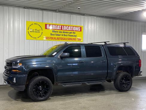 Used 2017 Chevrolet Silverado 1500 LT w/ All Star Edition AWD/4WD image 1