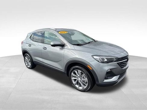 Used 2023 Buick Encore GX Essence w/ Advanced Technology Package AWD/4WD image 3