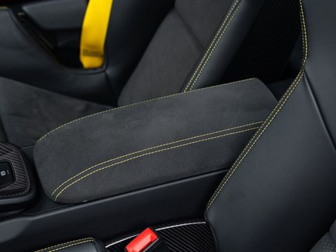 Used 2024 Porsche 911 GT3 RWD image 58