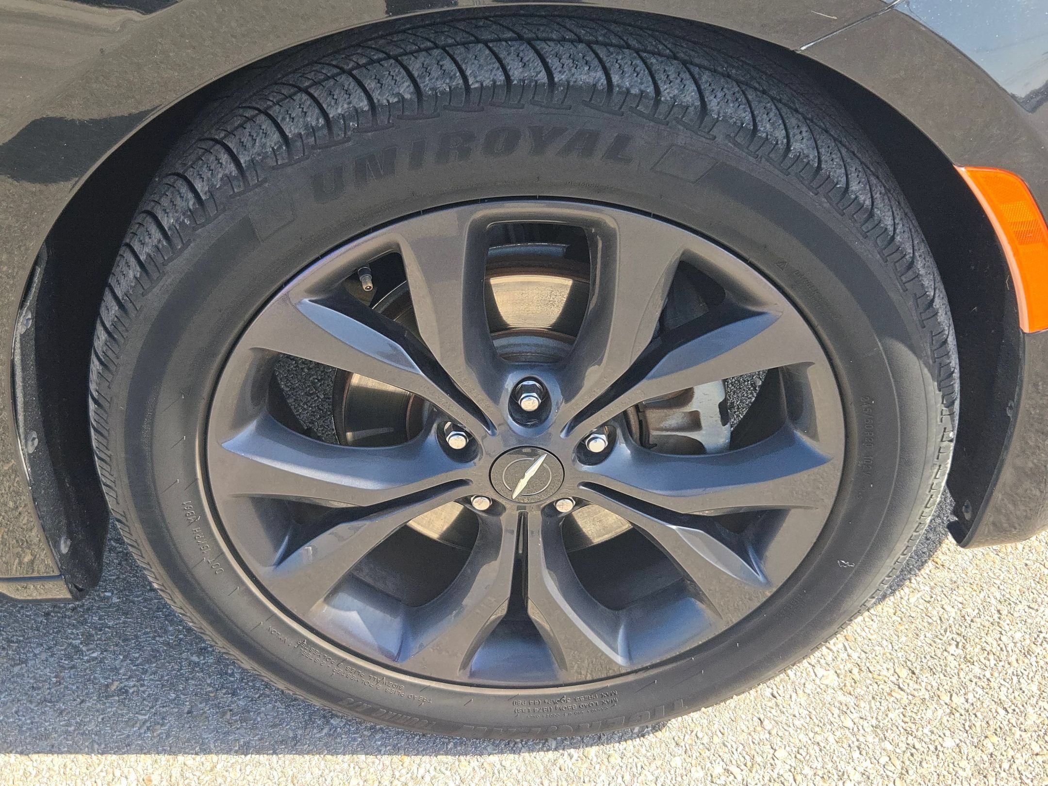 Used 2018 Chrysler Pacifica Touring Plus w/ S Appearance Package FWD image 29