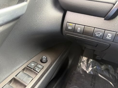 Used 2024 Toyota Camry SE FWD image 22