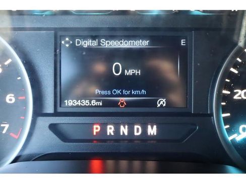 Used 2019 Ford F150 XLT w/ Equipment Group 302A Luxury AWD/4WD image 18