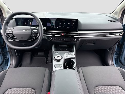 New 2026 Kia Sportage S image 3