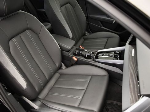 Certified 2025 Audi A3 2.0T Premium image 47