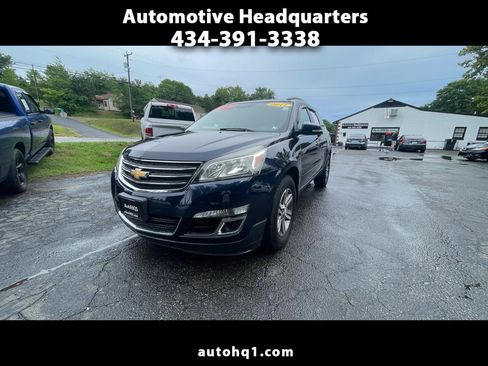 Used 2017 Chevrolet Traverse LT AWD/4WD image 1