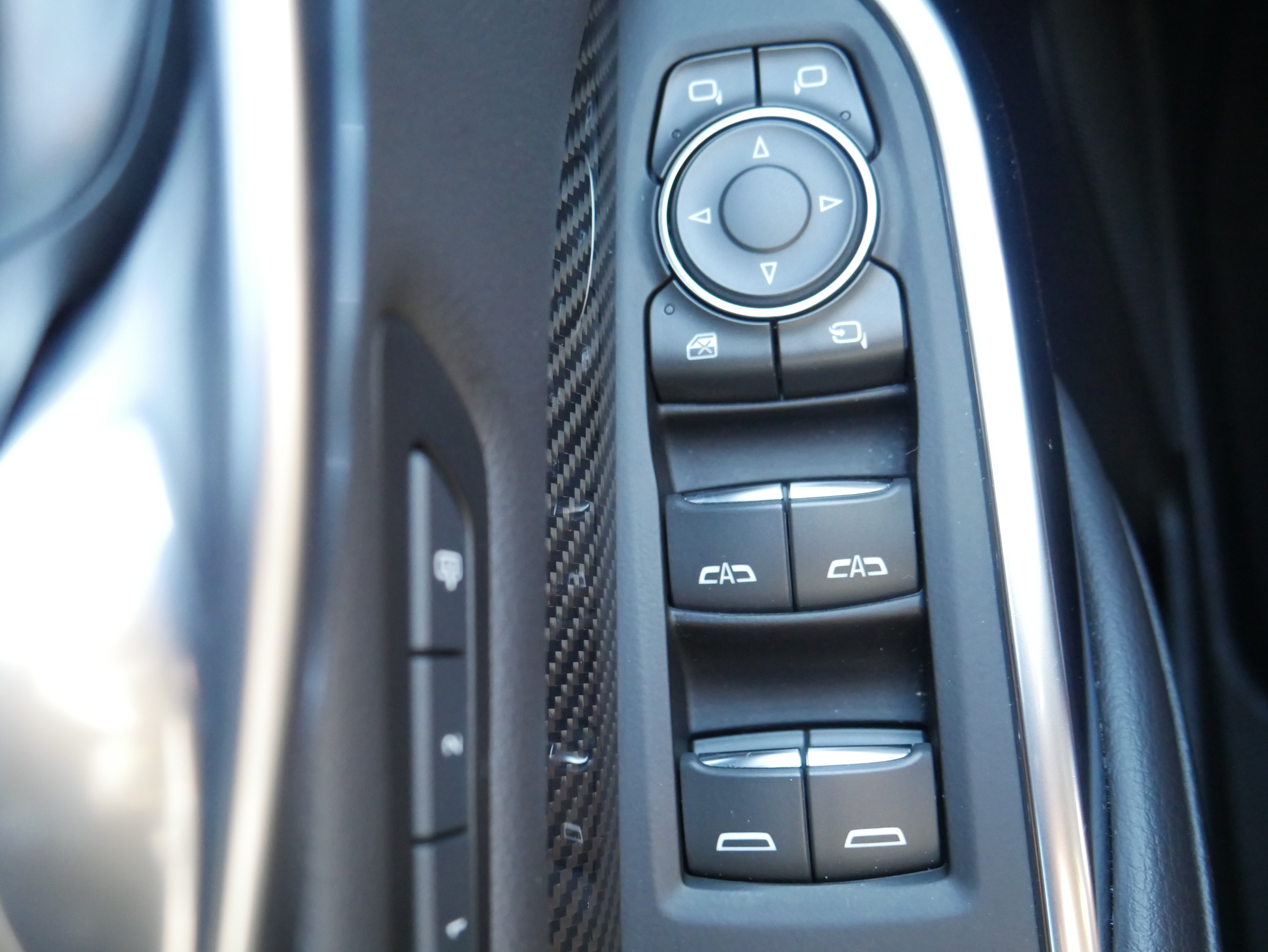 Used 2023 Cadillac XT4 Sport AWD/4WD image 32