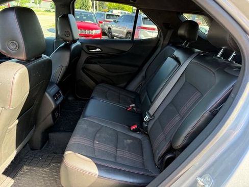 Used 2023 Chevrolet Equinox RS FWD image 16