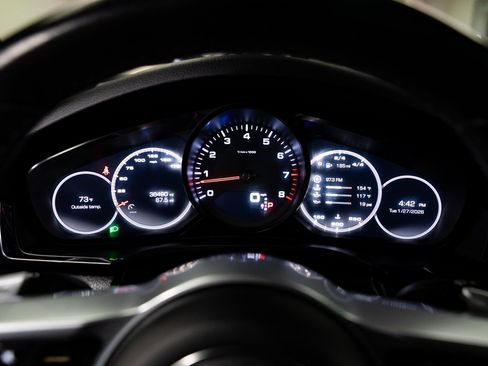 Used 2019 Porsche Cayenne image 12