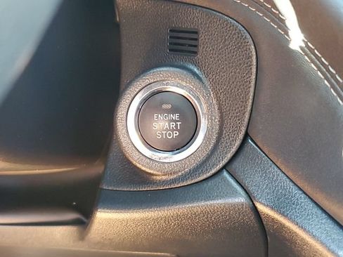 Used 2025 Subaru Outback Premium w/ Popular Package #1A AWD/4WD image 34