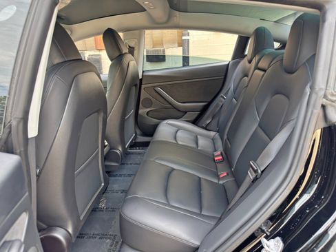Used 2022 Tesla Model 3 RWD image 38