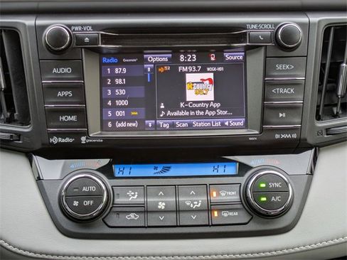 Used 2017 Toyota RAV4 XLE image 18