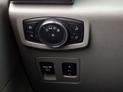 Used 2020 Ford F150 XLT w/ Equipment Group 302A Luxury image 24