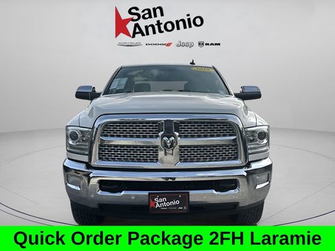 Used 2018 RAM 2500 Laramie AWD/4WD image 3