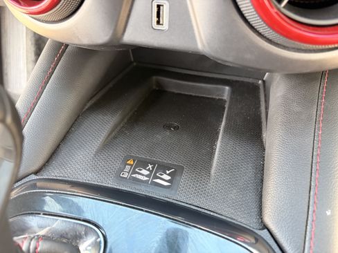 Used 2025 Chevrolet Blazer RS FWD image 27