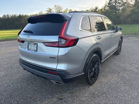 Used 2024 Honda CR-V Sport Touring image 3