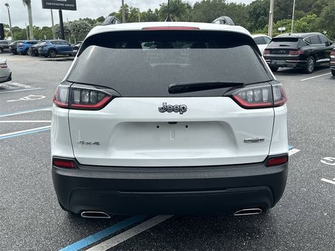 Used 2022 Jeep Cherokee Latitude Lux image 8