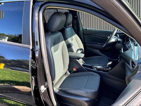 Used 2020 Buick Encore GX Select FWD image 9