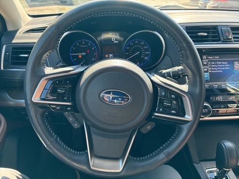 Used 2018 Subaru Outback 3.6R Touring w/ Popular Package #3 image 11