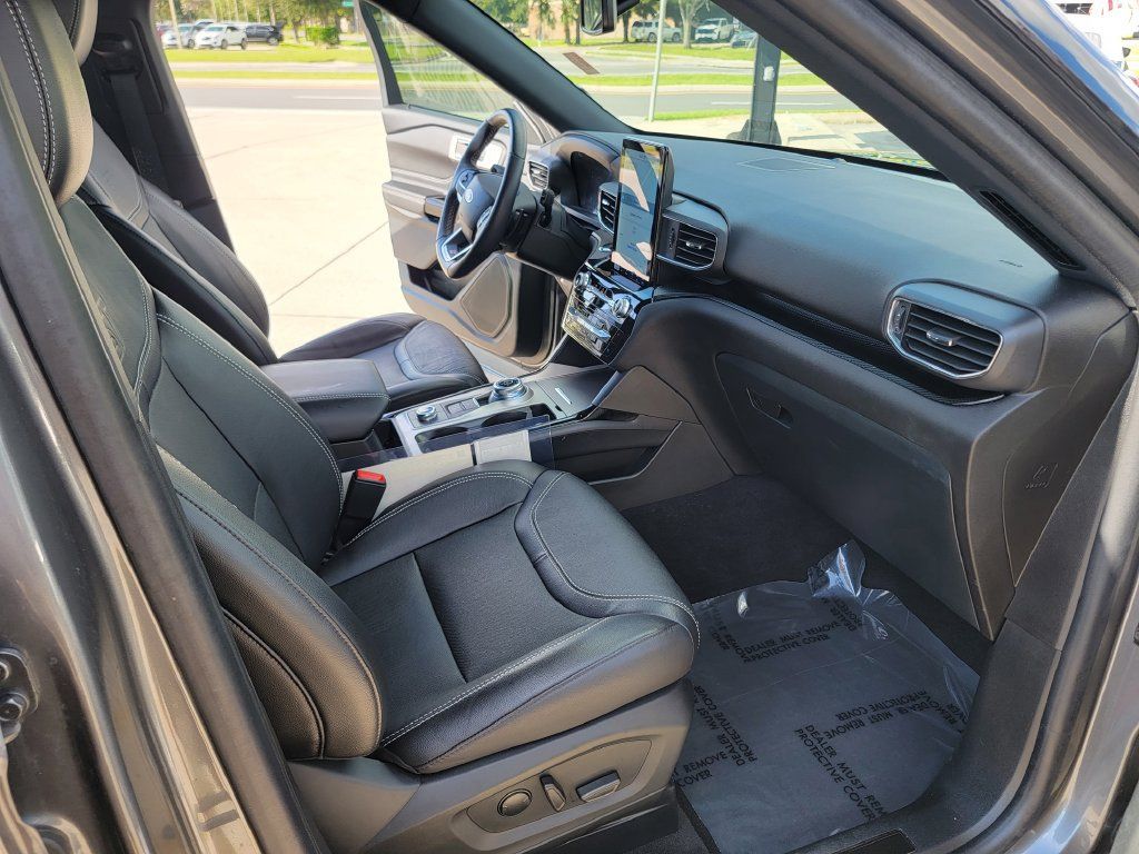 Used 2024 Ford Explorer ST w/ Equipment Group 401A AWD/4WD image 15