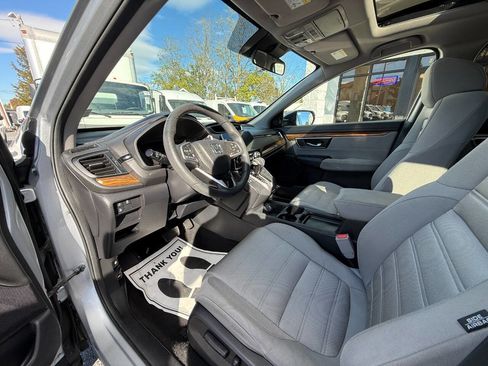 Used 2019 Honda CR-V EX image 5