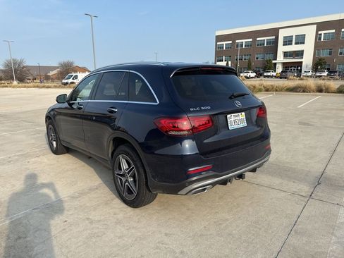 Used 2022 Mercedes-Benz GLC 300 4MATIC image 14