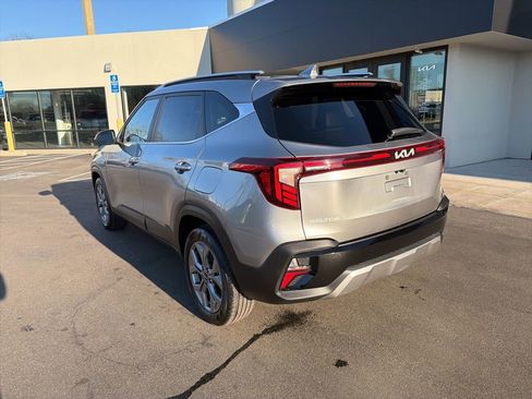 Certified 2024 Kia Seltos S image 8