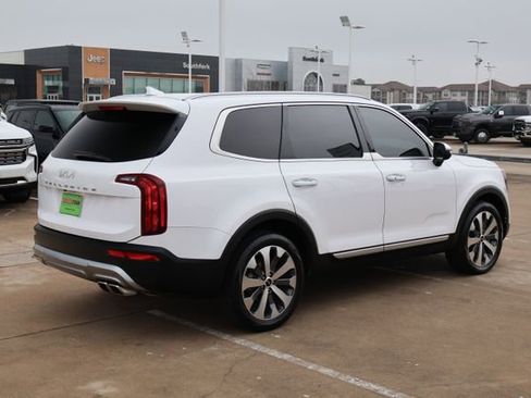 Used 2022 Kia Telluride S image 7