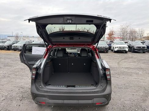 New 2026 Nissan Kicks SR w/ SR Premium Package image 17