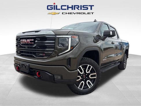 Used 2023 GMC Sierra 1500 AT4 w/ AT4 Premium Package AWD/4WD image 1