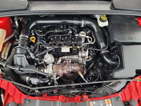 Used 2017 Ford Focus SE FWD image 30