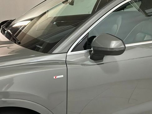 Used 2023 Audi Q3 2.0T Premium Plus w/ Premium Plus Package AWD/4WD image 24