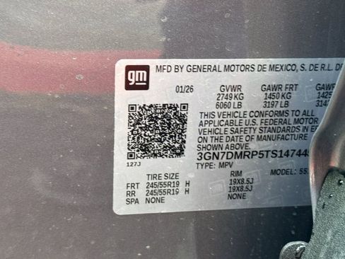 New 2026 Chevrolet Equinox EV LT image 28