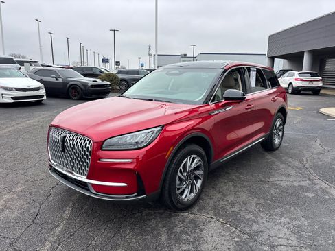 Certified 2023 Lincoln Corsair AWD w/ Equipment Group 101A image 3