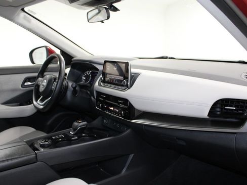 Used 2023 Nissan Rogue SV AWD/4WD image 26