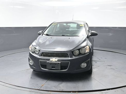 Used 2015 Chevrolet Sonic LT FWD image 4