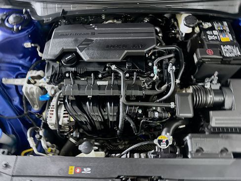 Used 2025 Kia K4 LXS image 31