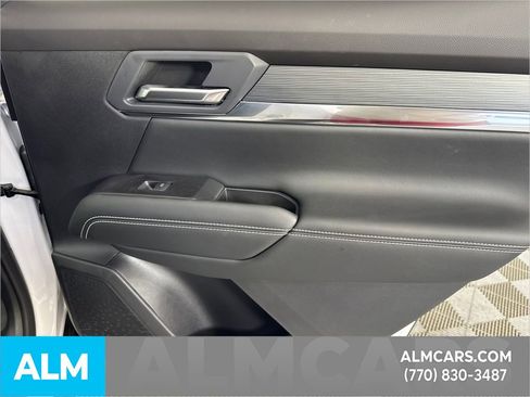 Used 2026 GMC Terrain Elevation image 19