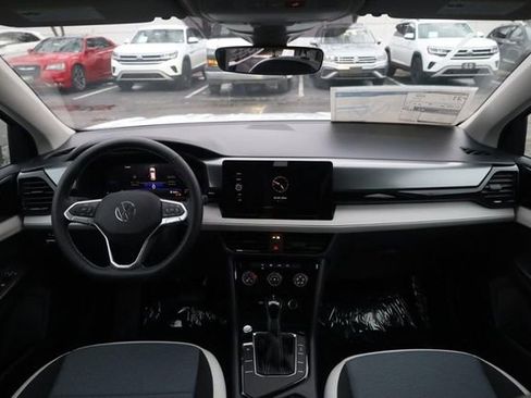 New 2026 Volkswagen Taos S image 7