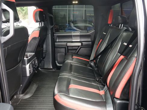 Used 2019 Ford F150 XLT w/ Equipment Group 302A Luxury image 15