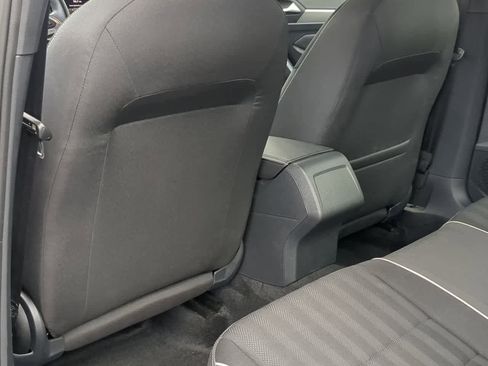 Used 2024 Volkswagen Jetta Sport image 18