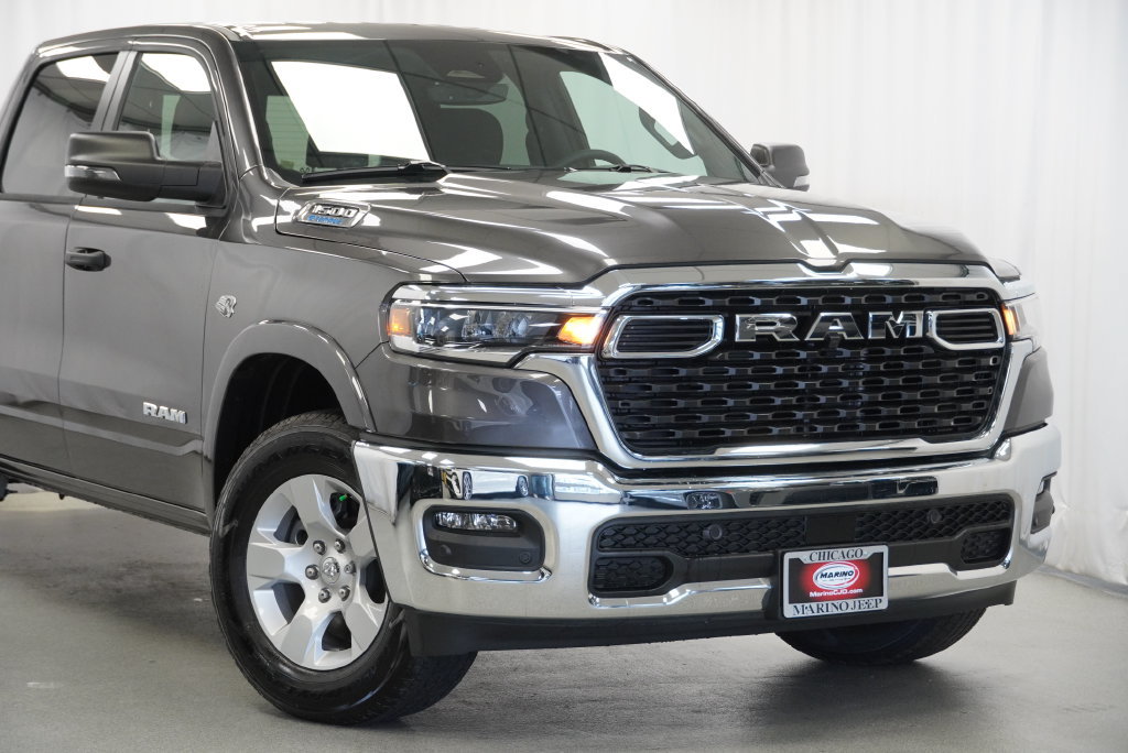 New 2026 RAM 1500 Big Horn AWD/4WD image 3