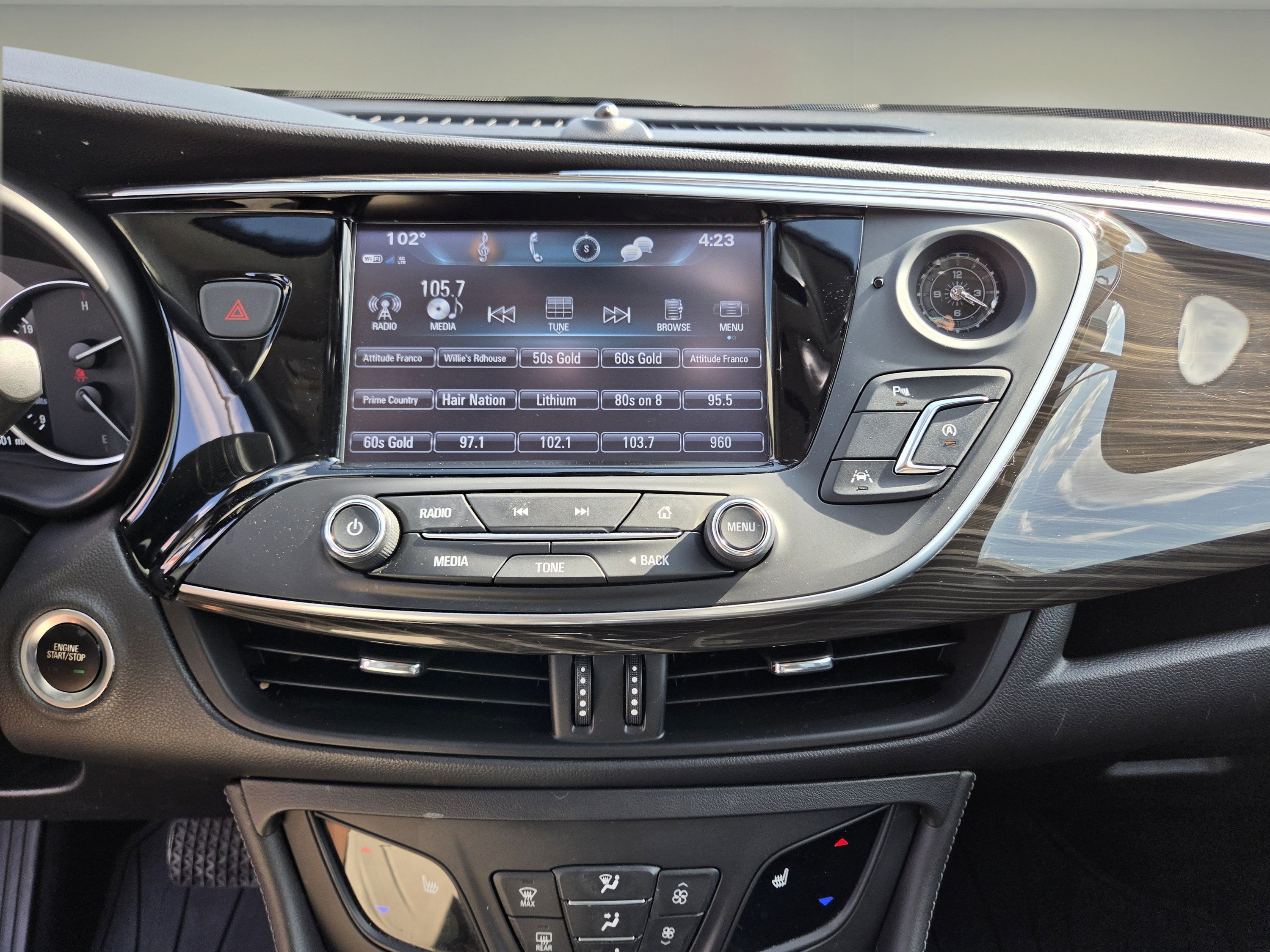 Used 2020 Buick Envision Premium AWD/4WD image 16