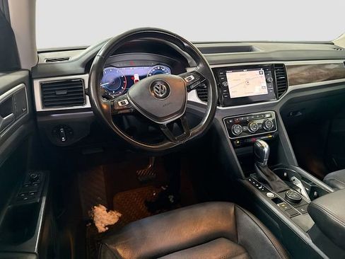 Used 2018 Volkswagen Atlas SEL Premium image 24