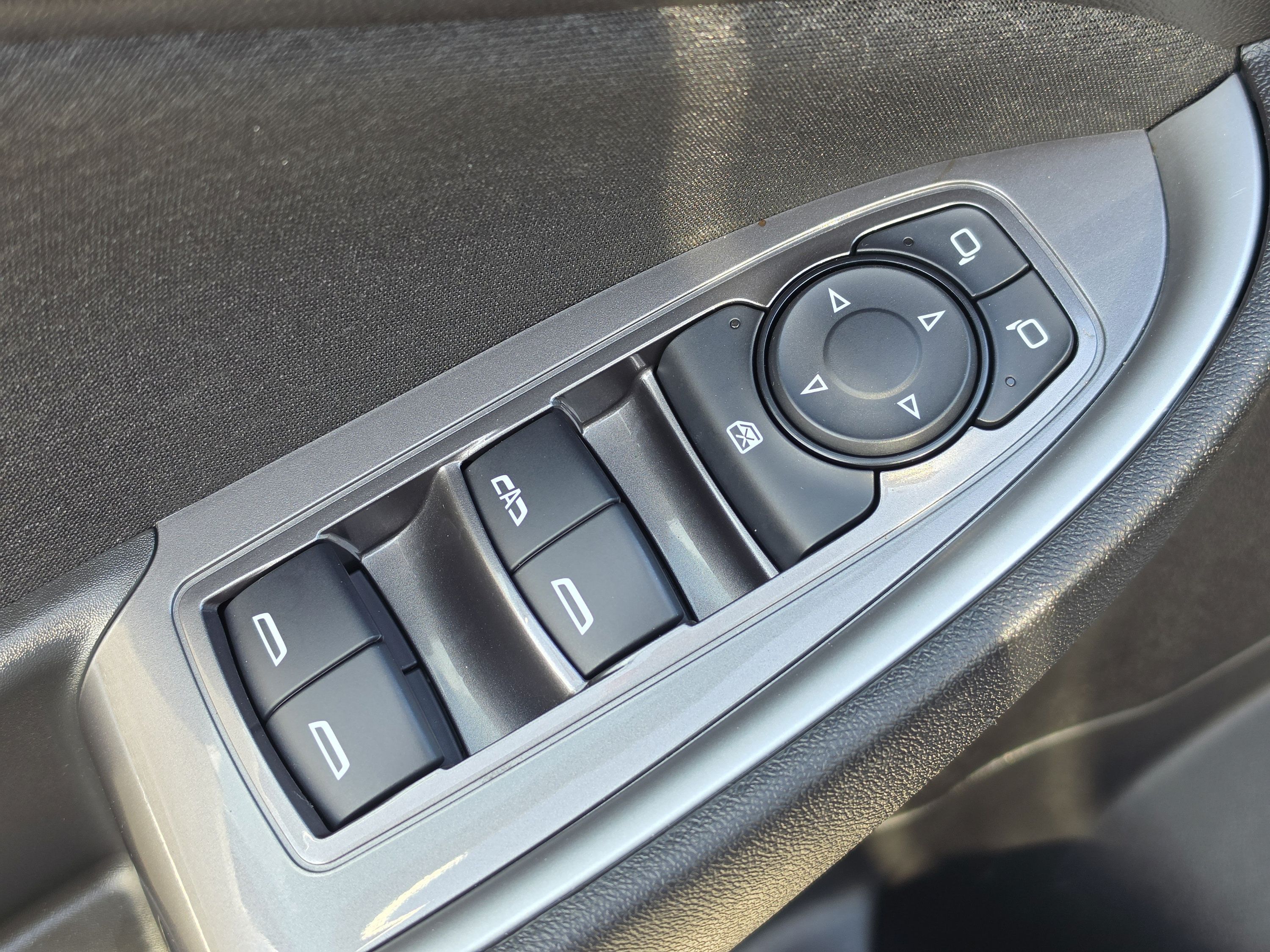 Used 2025 Chevrolet Malibu LT FWD image 22
