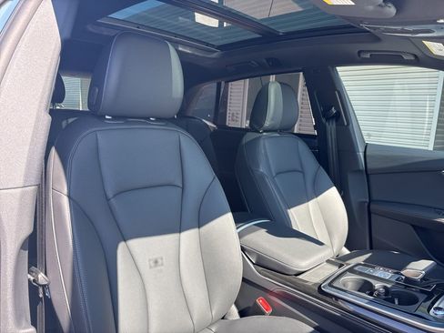 New 2026 Audi Q8 Premium Plus image 16