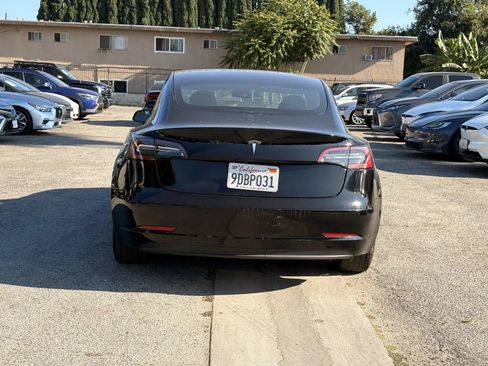 Used 2022 Tesla Model 3 Standard Range RWD image 3