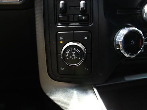 Used 2024 Ford F150 Platinum w/ FX4 Off-Road Package AWD/4WD image 25