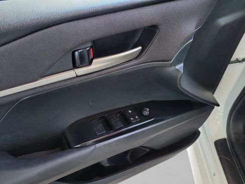 Used 2025 Toyota Camry LE FWD image 8