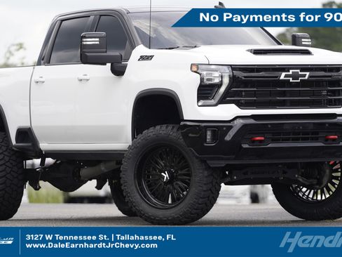 Used 2025 Chevrolet Silverado 2500 LTZ w/ LTZ Plus Package AWD/4WD image 1